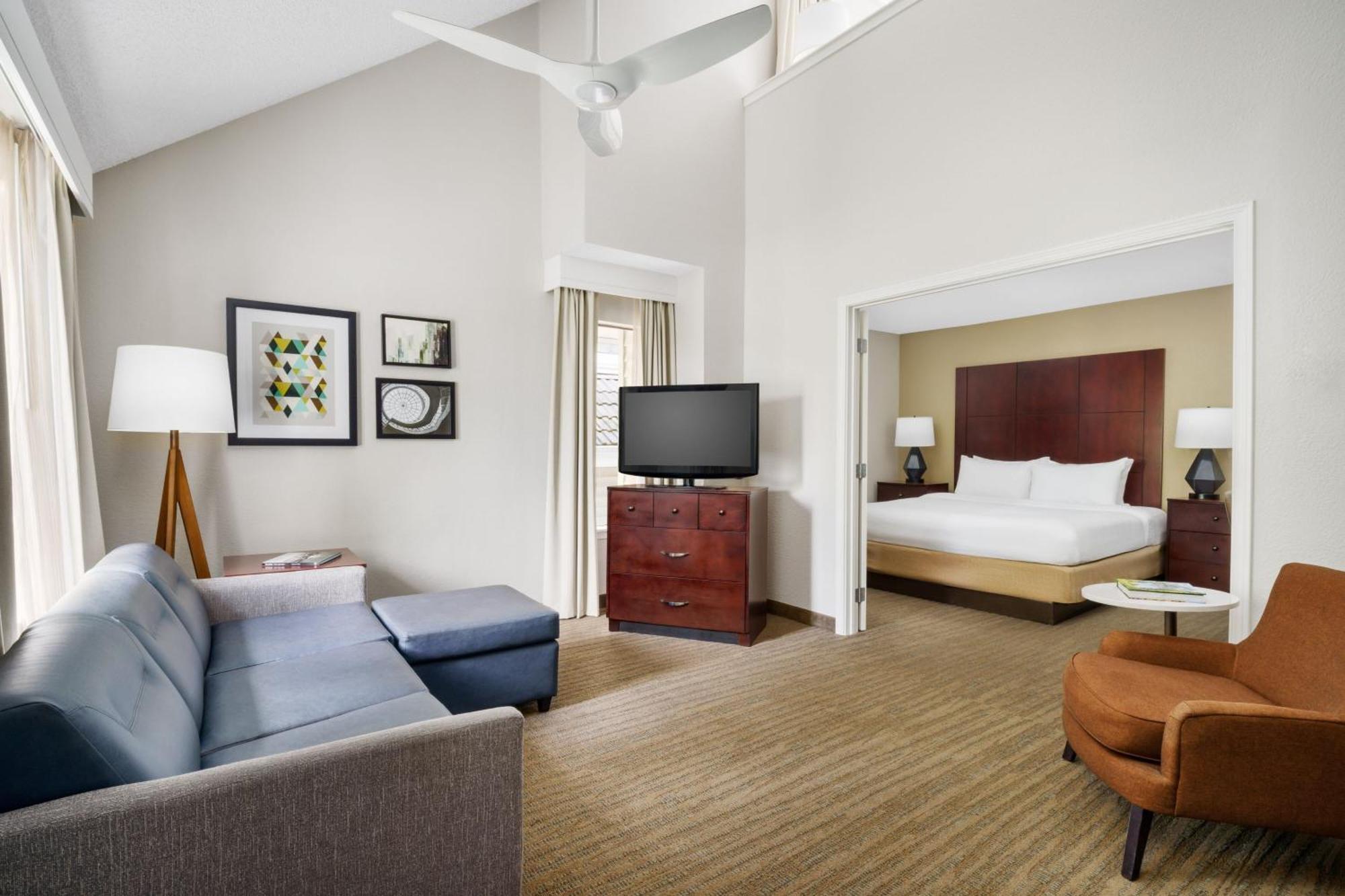 Hotel By Marriott Seattle/bellevue